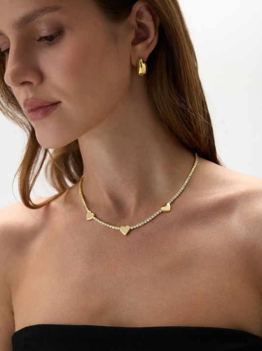 Kiss Kiss Kiss Necklace